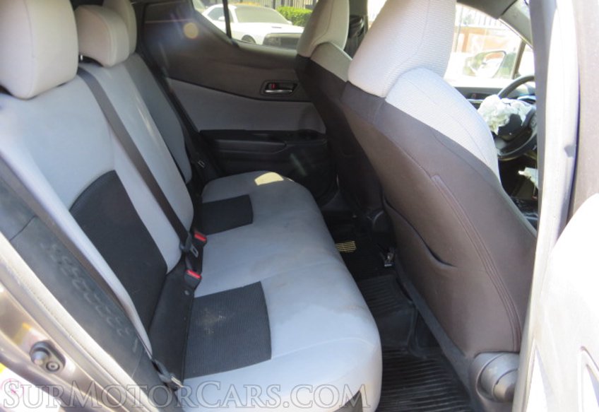 2019 Toyota C-HR - Image 29