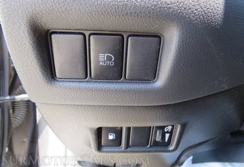 2019 Toyota C-HR - Image 42