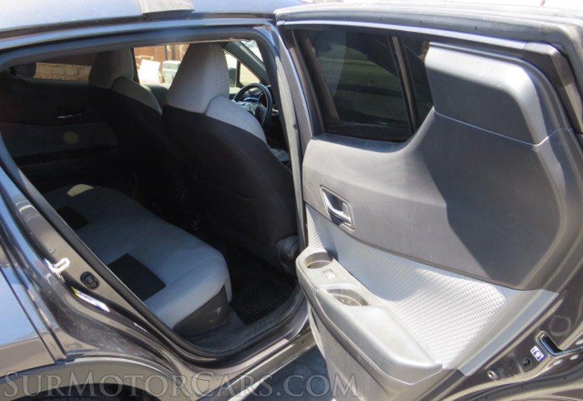 2019 Toyota C-HR - Image 23