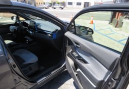 2019 Toyota C-HR - Image 21