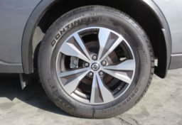 2020 Nissan Murano - Image 11