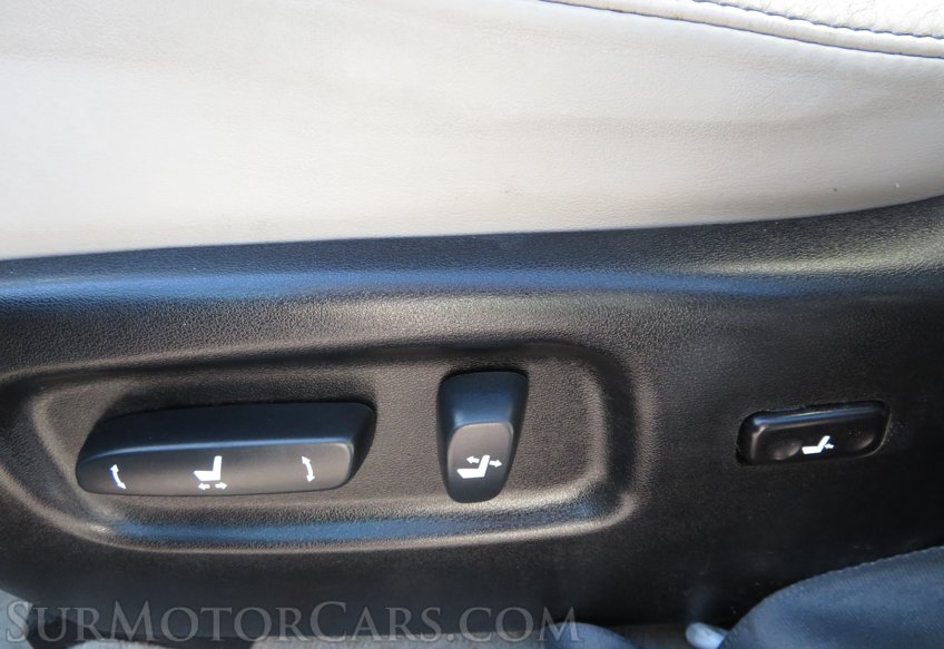 2015 Lexus RX 450h - Image 40