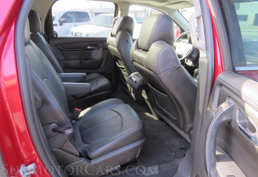 2013 GMC Acadia - Image 30