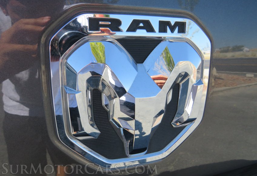2020 Ram 1500 - Image 12