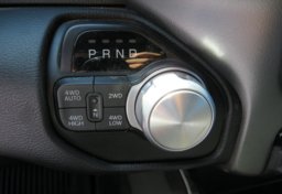 2020 Ram 1500 - Image 40