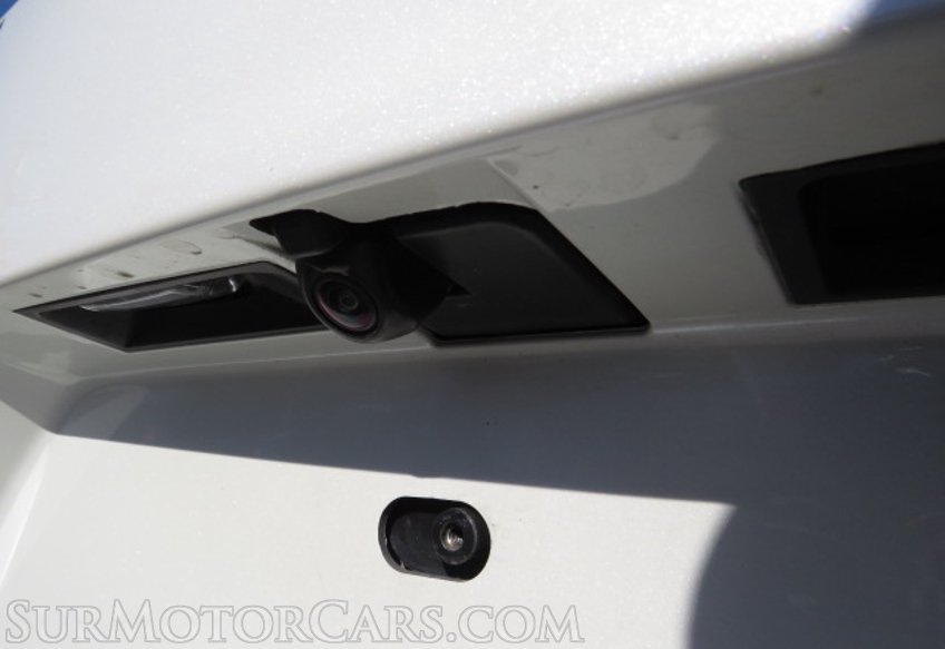 2021 Toyota Highlander - Image 18