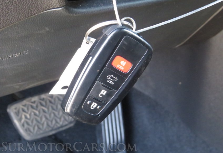 2021 Toyota Highlander - Image 40