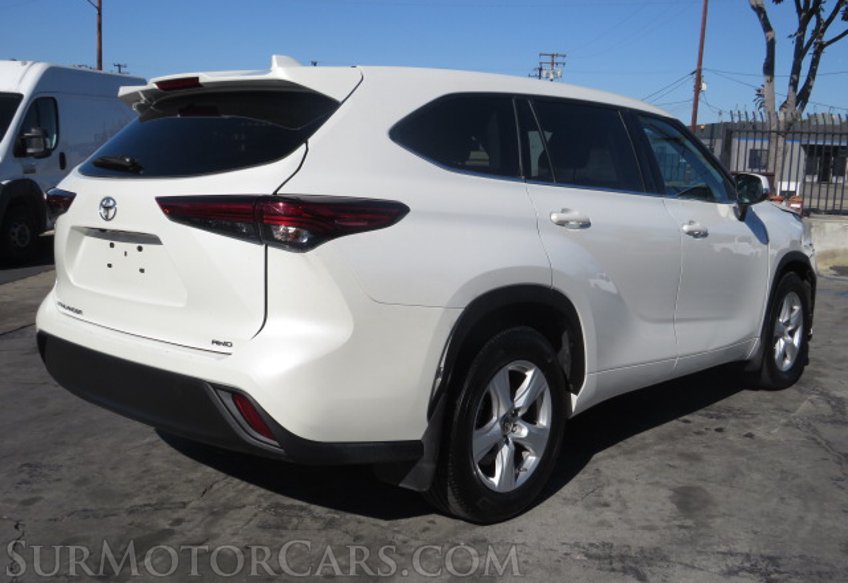 2021 Toyota Highlander - Image 7