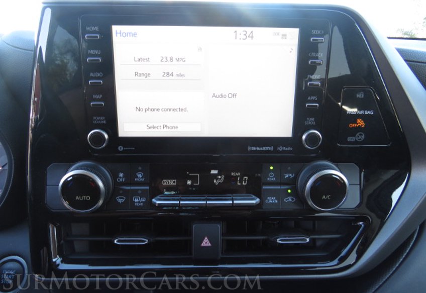 2021 Toyota Highlander - Image 44