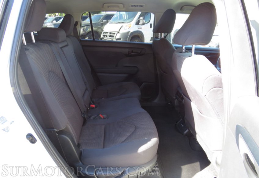 2021 Toyota Highlander - Image 30