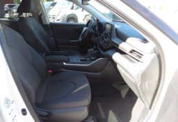 2021 Toyota Highlander - Image 26