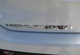 2021 Toyota Highlander - Image 20