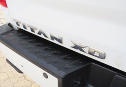 2017 Nissan Titan XD - Image 28