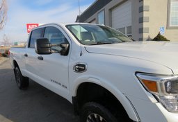 2017 Nissan Titan XD - Image 13