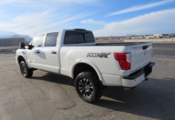 2017 Nissan Titan XD - Image 6