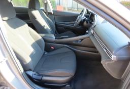 Thumbnail of 2021 Hyundai ELANTRA