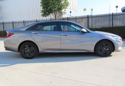 Thumbnail of 2021 Hyundai ELANTRA