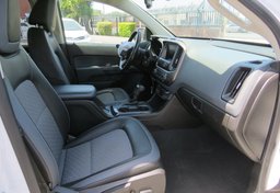 2019 Chevrolet Colorado - Image 29