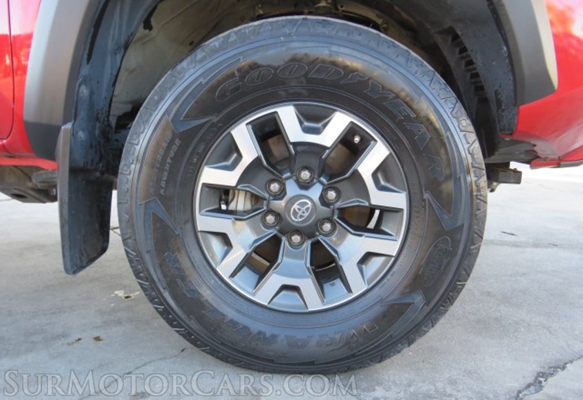 2019 Toyota Tacoma 4WD - Image 18