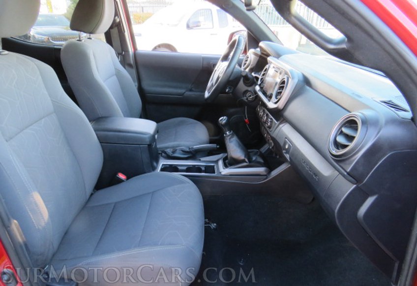 2019 Toyota Tacoma 4WD - Image 26