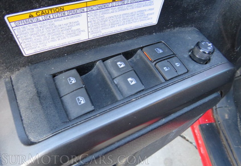 2019 Toyota Tacoma 4WD - Image 35