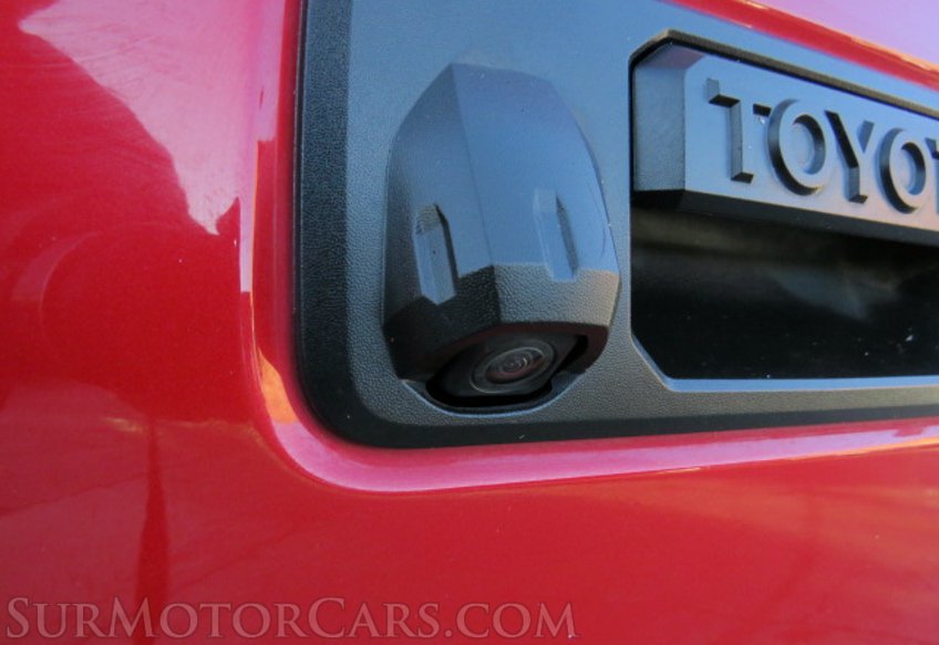 2019 Toyota Tacoma 4WD - Image 17