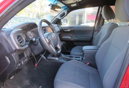 2019 Toyota Tacoma 4WD - Image 23