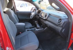 2019 Toyota Tacoma 4WD - Image 24