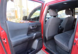 2019 Toyota Tacoma 4WD - Image 21