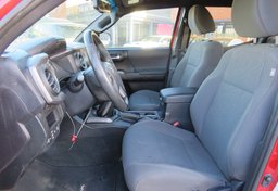 2019 Toyota Tacoma 4WD - Image 25