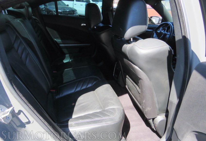 2018 Dodge Charger - Image 29