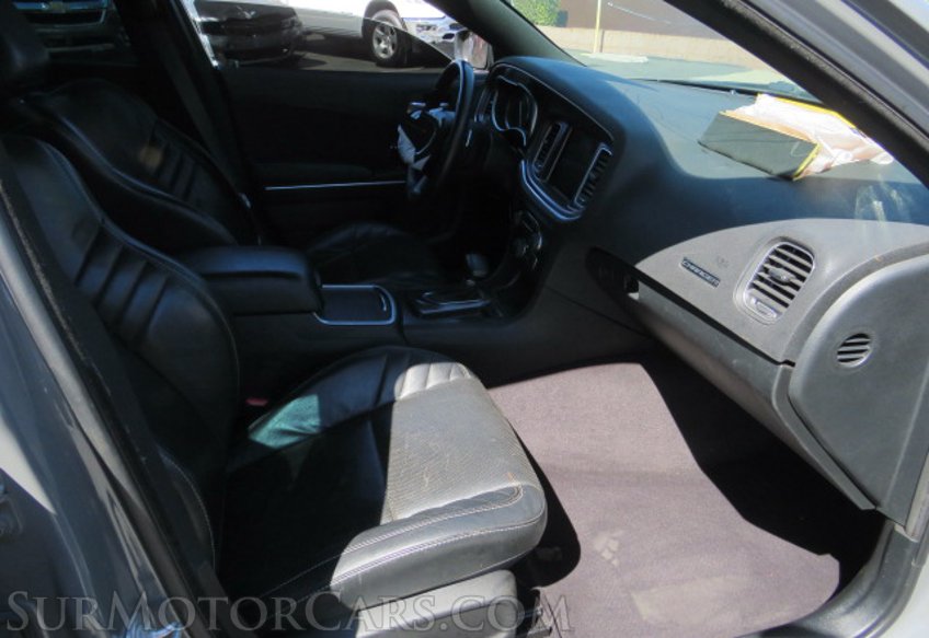 2018 Dodge Charger - Image 25