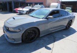 2018 Dodge Charger - Image 2