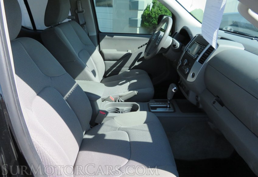 2017 Nissan Frontier - Image 18