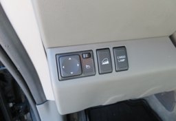 2017 Nissan Frontier - Image 33