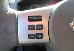 2017 Nissan Frontier - Image 25