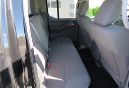 2017 Nissan Frontier - Image 22