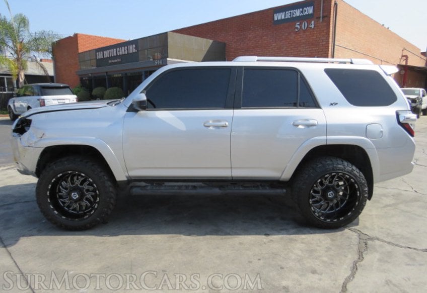2018 Toyota 4Runner - Image 6