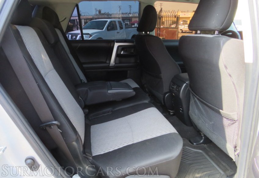 2018 Toyota 4Runner - Image 31