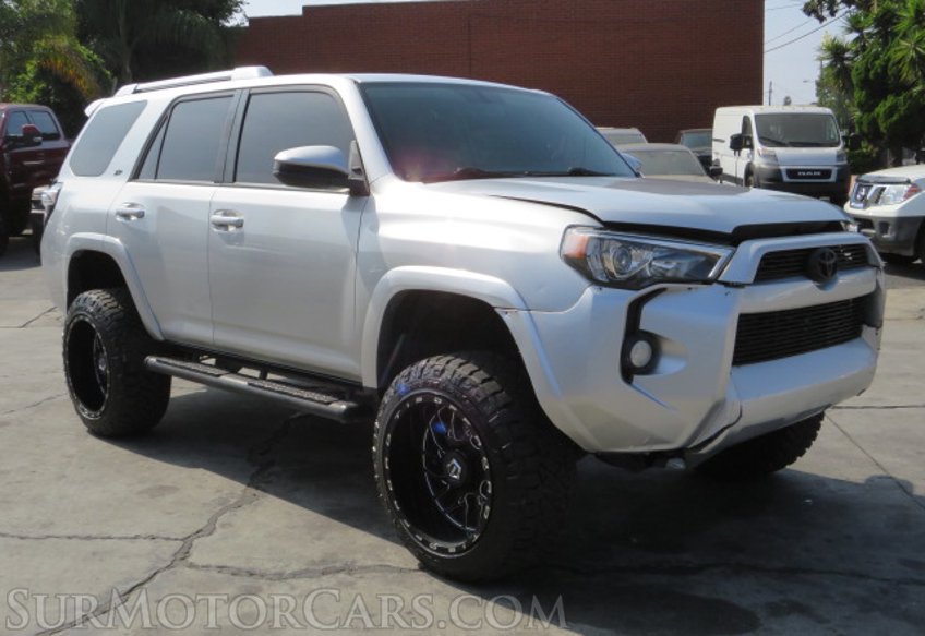 2018 Toyota 4Runner - Image 3