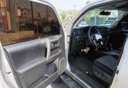 2018 Toyota 4Runner - Image 20