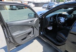 2020 Dodge Charger - Image 21