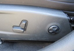 2020 Dodge Charger - Image 40