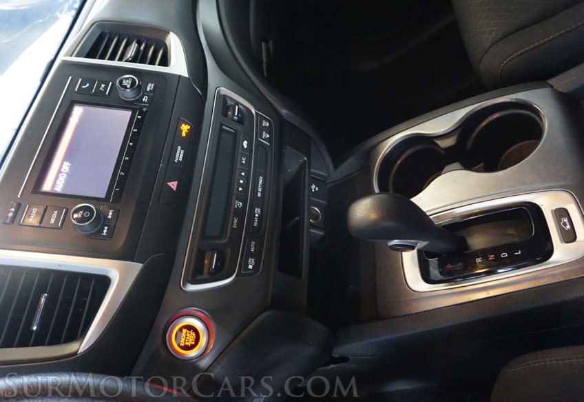 2019 Honda Ridgeline - Image 39