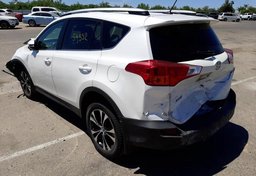 2015 Toyota RAV4 - Image 4
