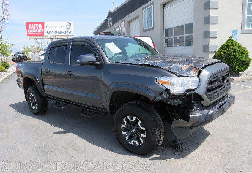 2016 Toyota Tacoma - Image 2