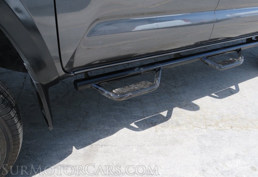 2016 Toyota Tacoma - Image 16