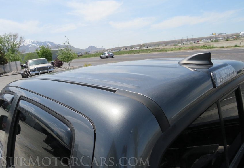 2016 Toyota Tacoma - Image 9