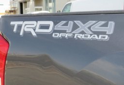 2016 Toyota Tacoma - Image 17