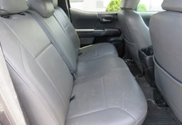 2016 Toyota Tacoma - Image 25